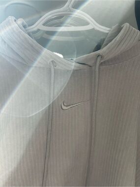 Nike Women’s Hooded sweatshirt